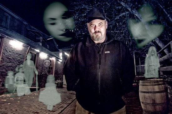 Helena's ghost hunter